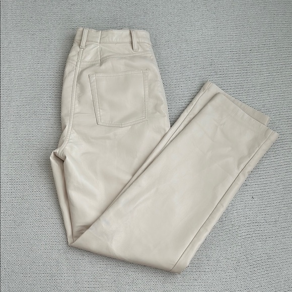 Wilfred Pants - Aritzia Wilfred Cream Leather Straight Leg Pants Size 8